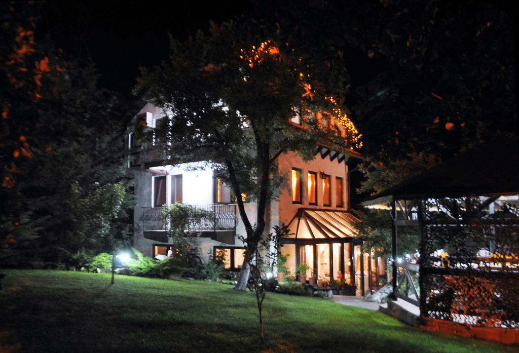 La Marele Moft Otel Slănic Dış mekan fotoğraf